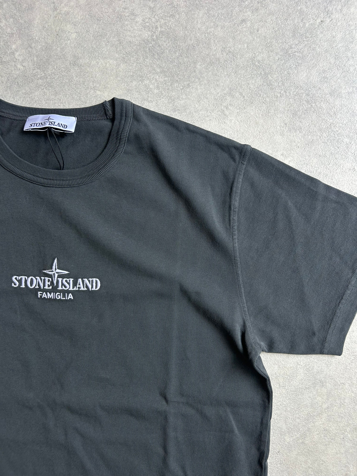 Stone Island Famiglia Heavyweight Tee Dark Grey XL