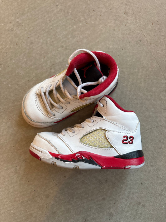 Nike Air Jordan 5 Retro (2013) EU 22