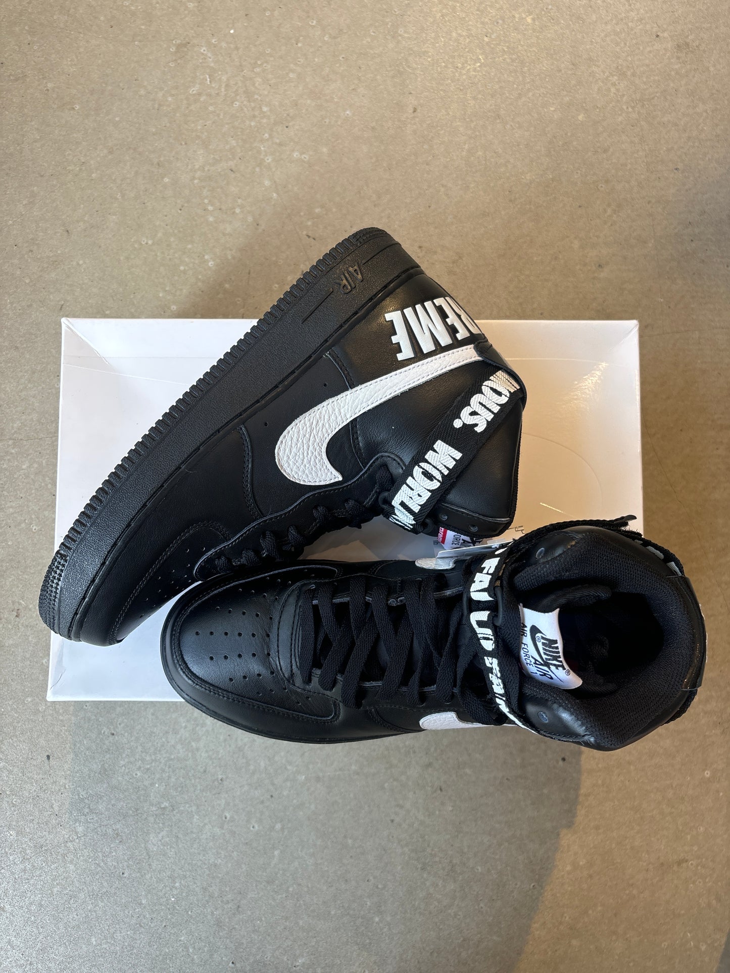 Nike Air Force 1 High Supreme EU 44