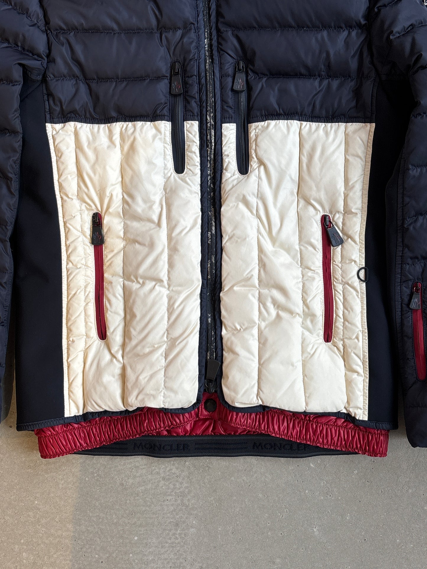 Moncler Grenoble Isorno Hooded Down Jacket Navy S