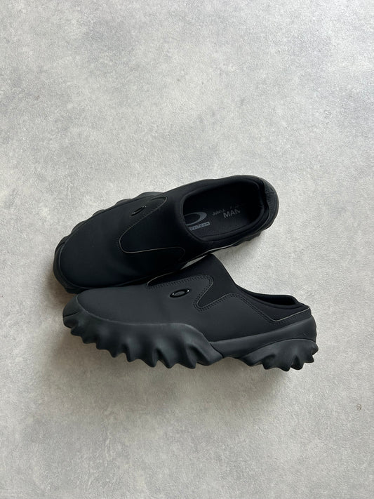 Junya Watanabe Man x Oakley Mules Size 45