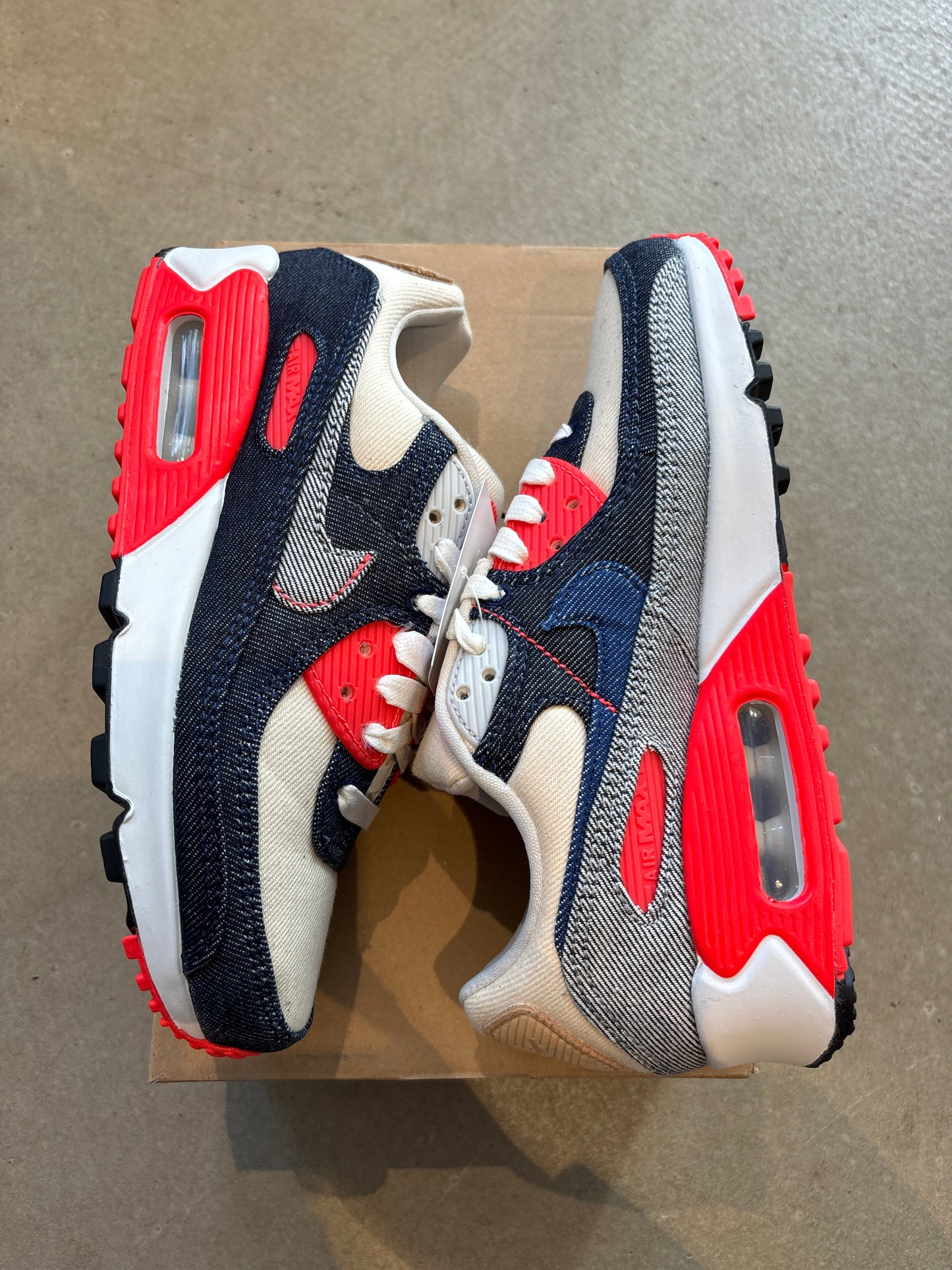 Nike Air Max 90 Infrared DNHM