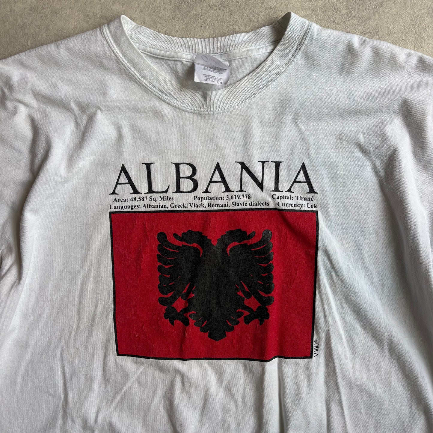 Vintage Albanian Flag T-Shirt XXL