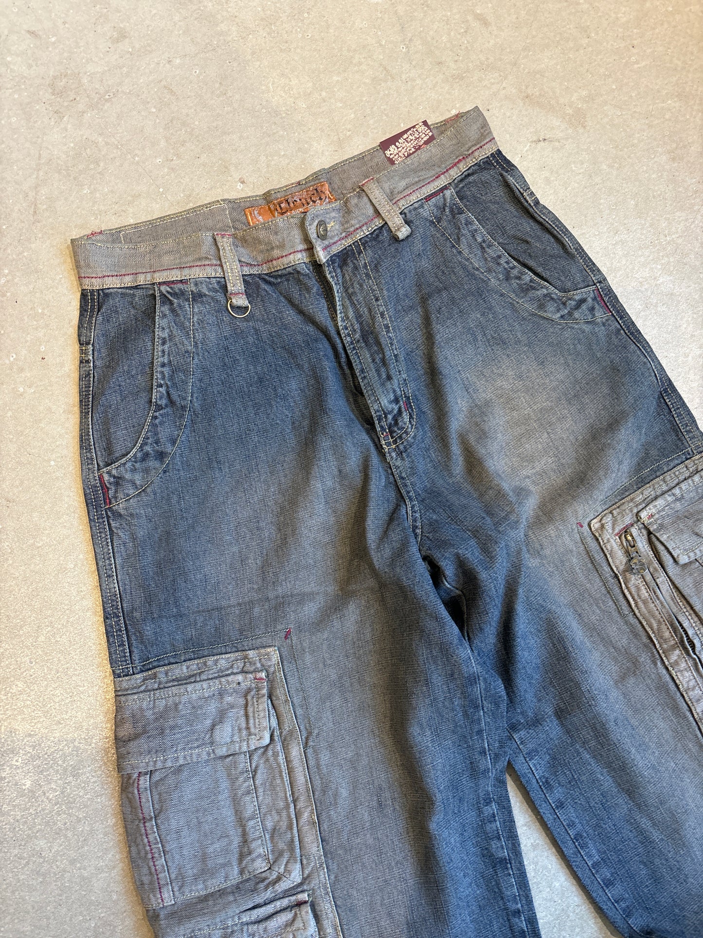 Clench Washed Cargo Jeans