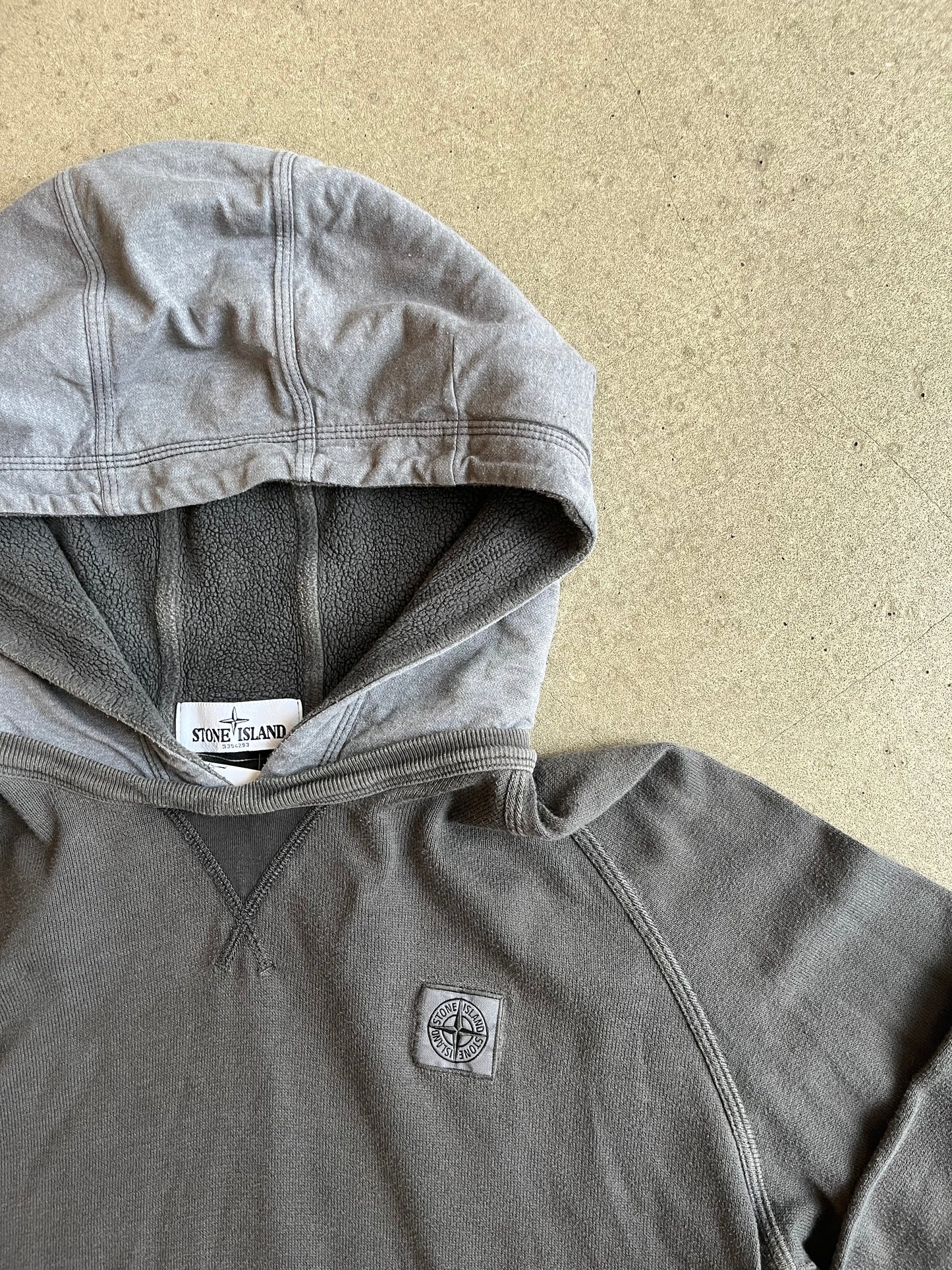 Stone Island Longsleeve Hood Grey L