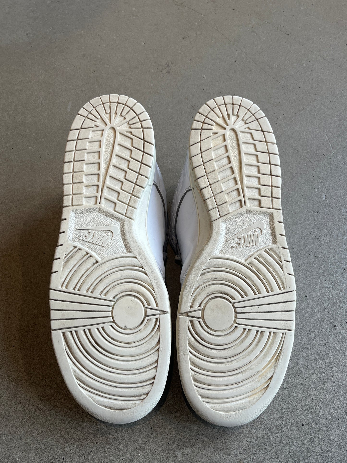 Nike SB Dunk Low Ben G F&F White 45.5