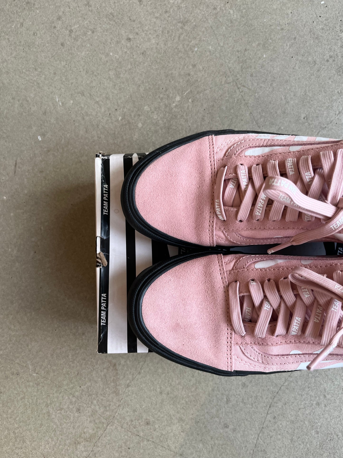 Patta X Vans Old Skool VLT Pink 42