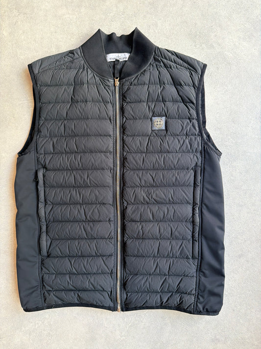 Stone Island Loom Woven Down Chambers Stretch Nylon - TC Bodywarmer Black Large