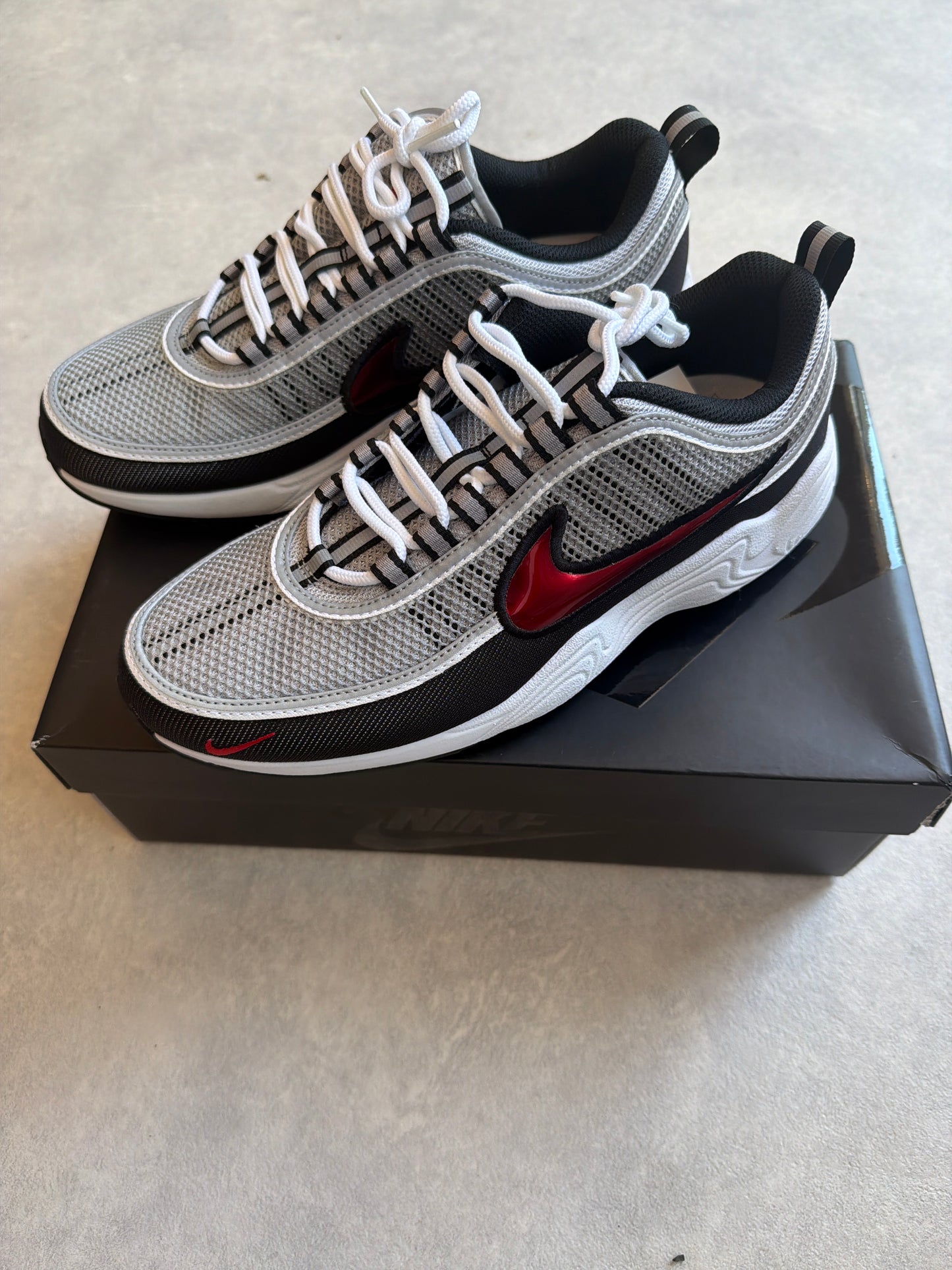 Nike Air Zoom Spiridon Metallic Silver Size 42.5