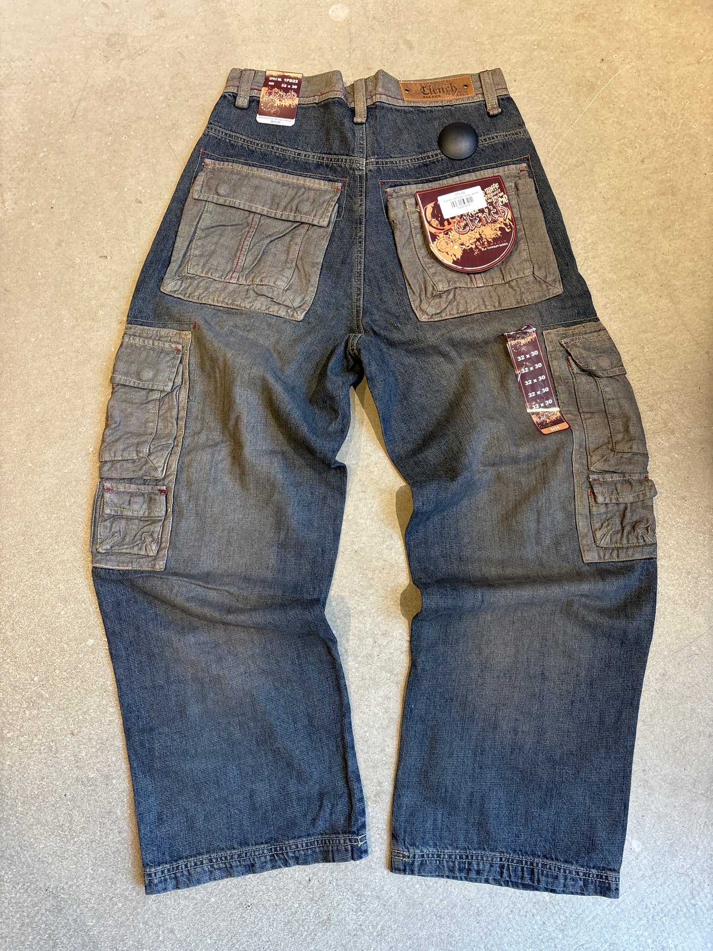 Clench Washed Cargo Jeans