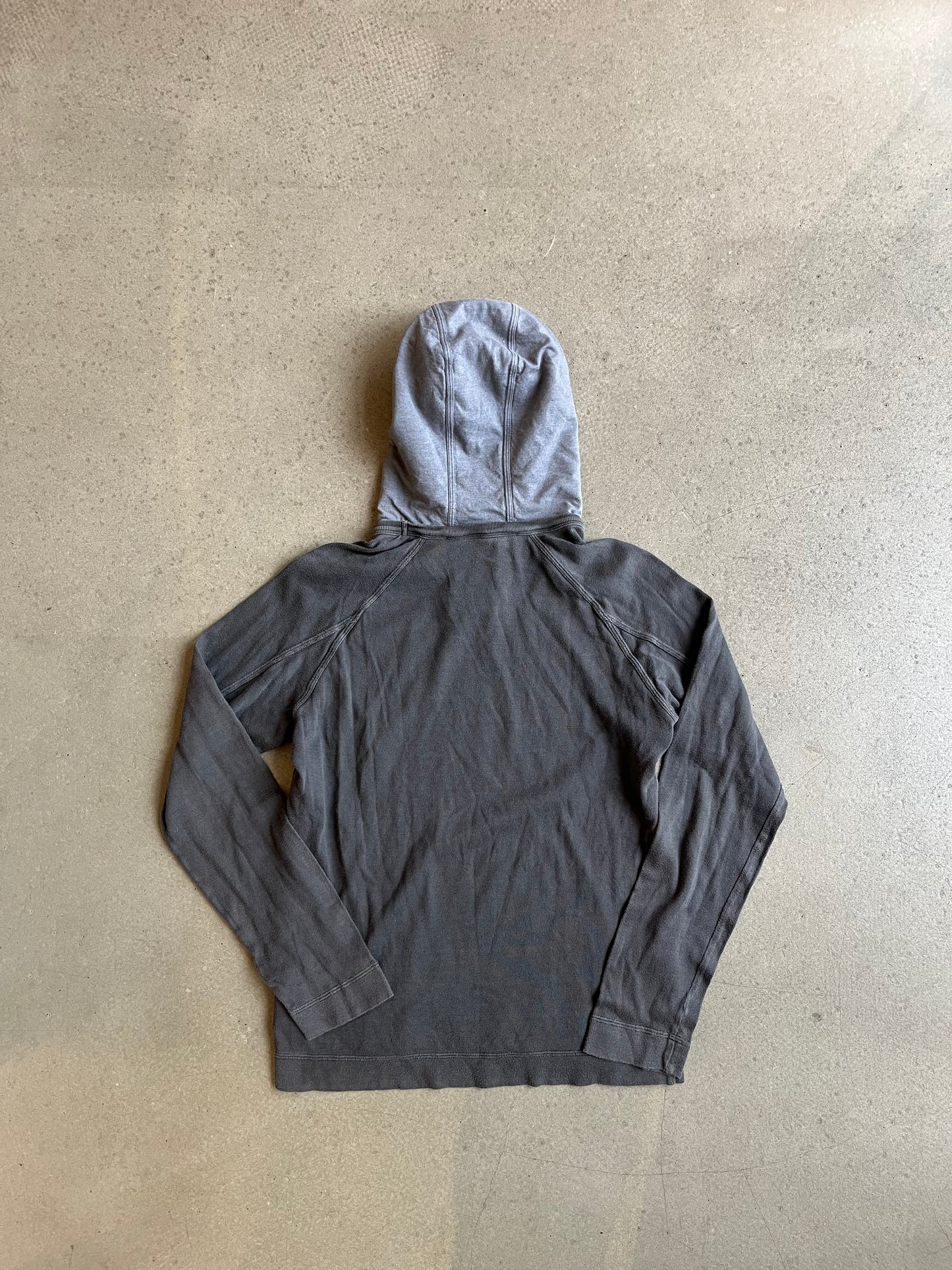 Stone Island Longsleeve Hood Grey L