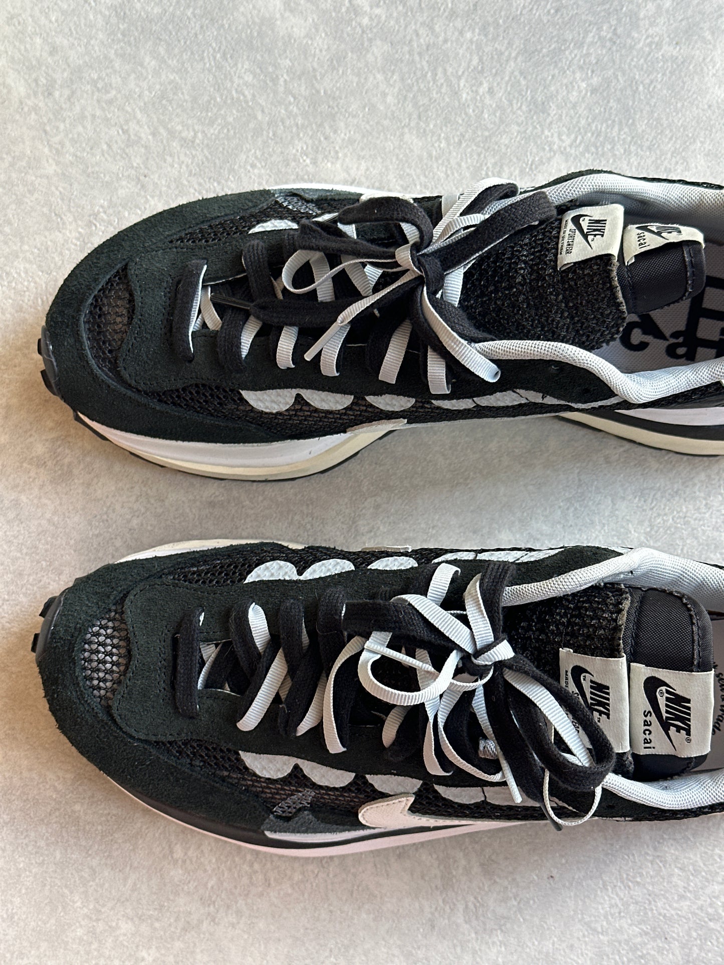 Nike Vaporwaffle / Sacai Black Summit white Size 46