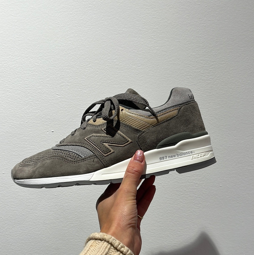 New Balance M997FGG 43