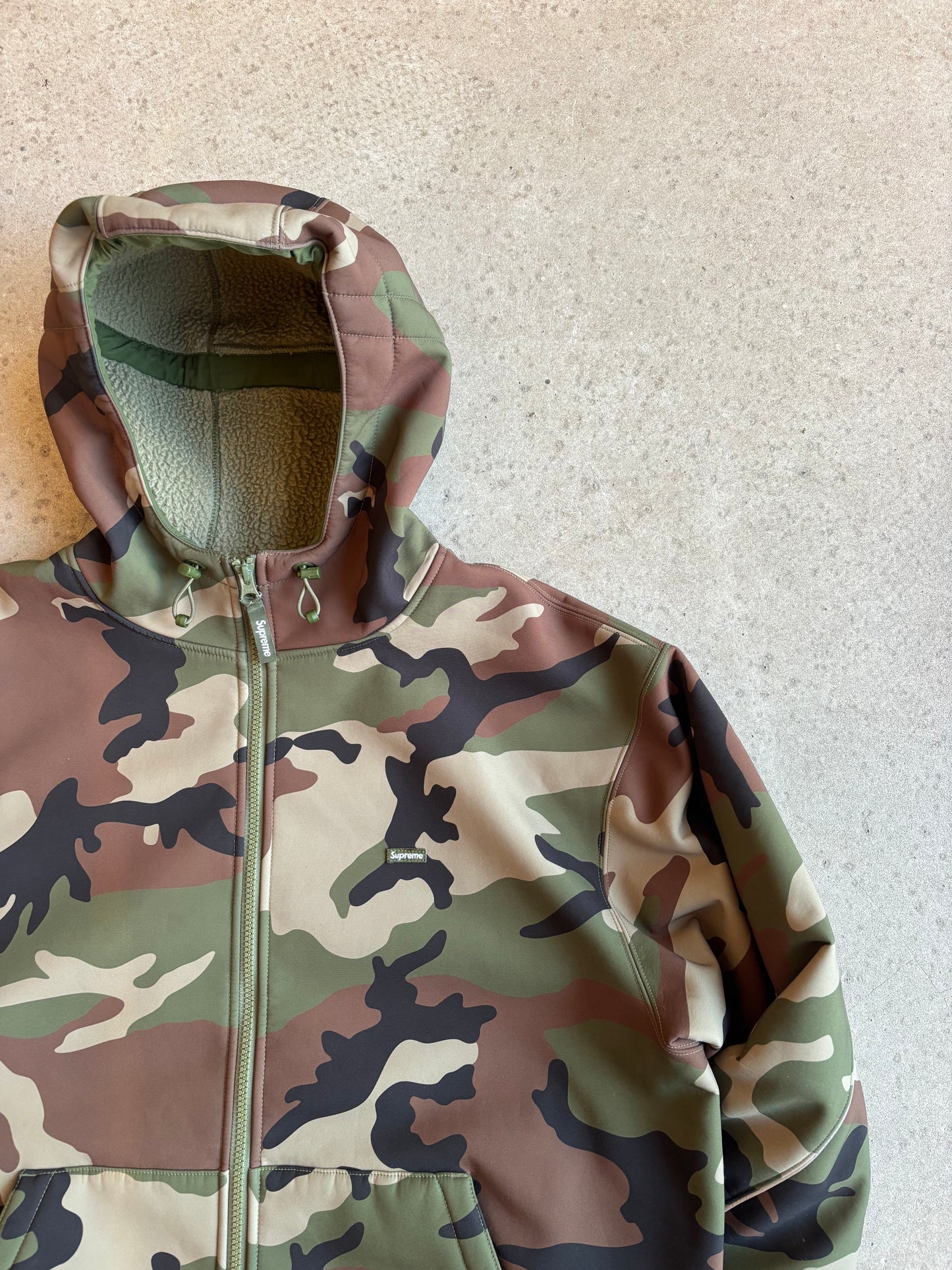 Supreme FW23 Gore-tex Windstopper Camo Medium