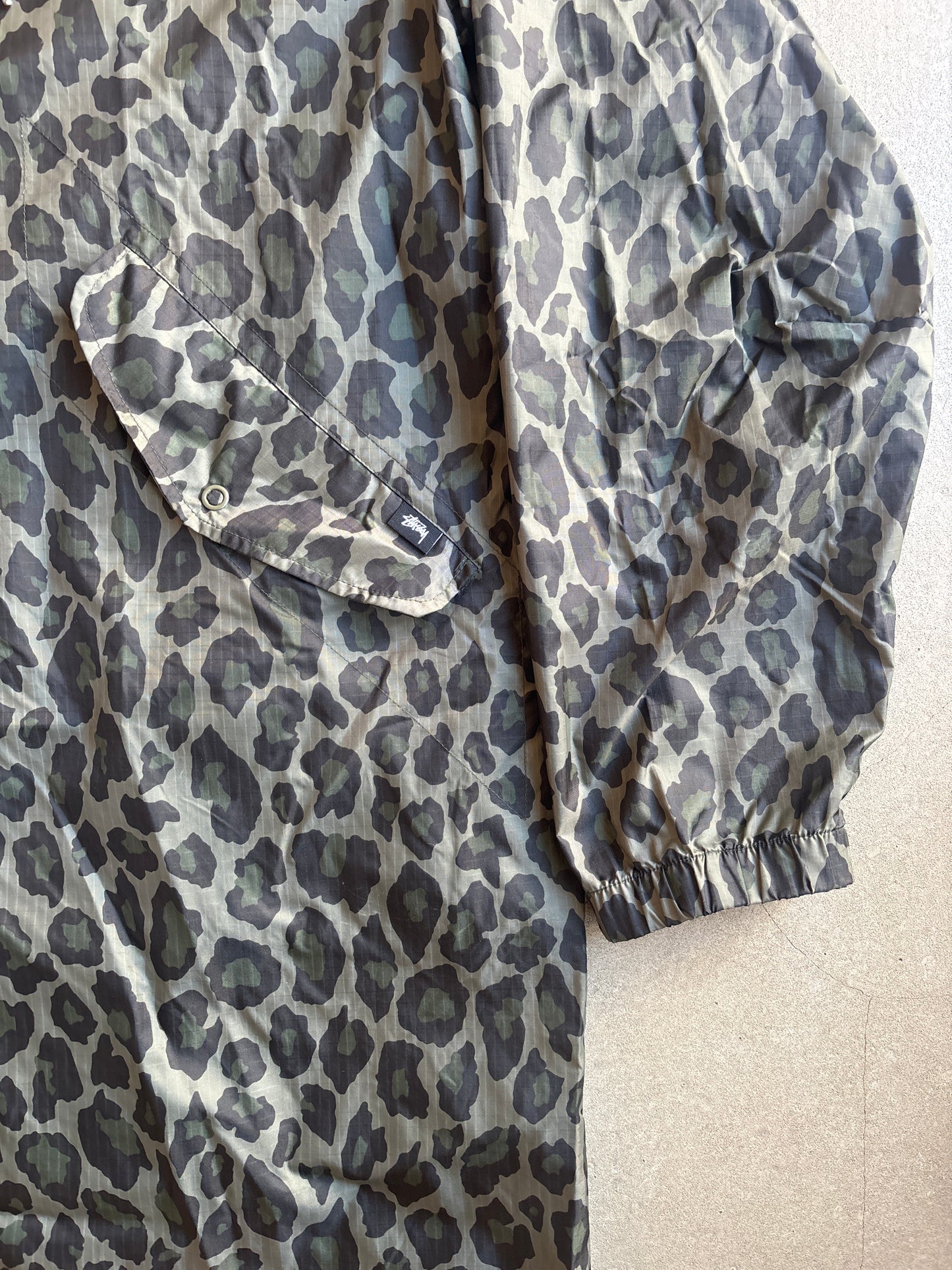 Stussy Raincoat Parka Jacket Camo L