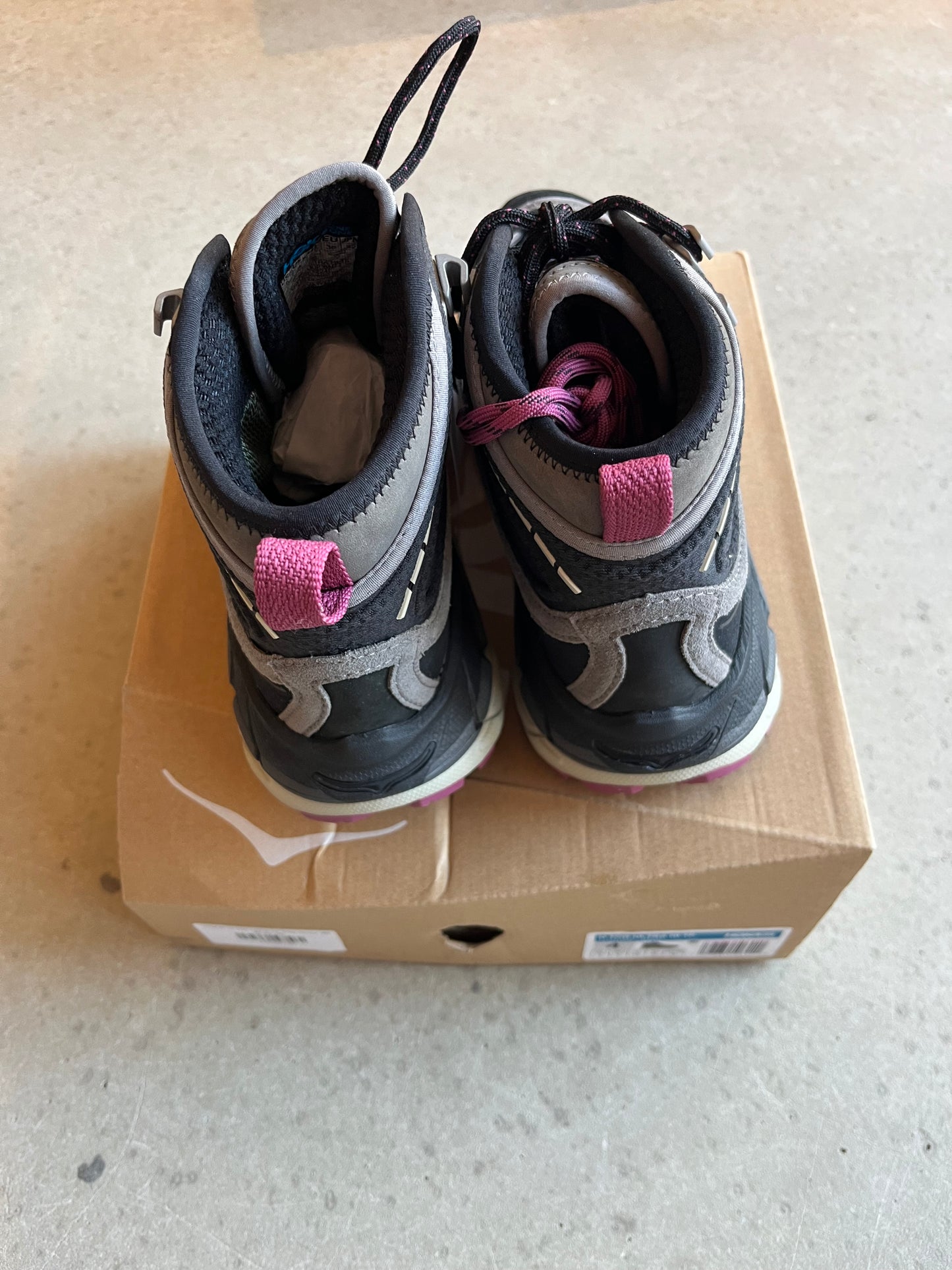 Hoka U Tor Ultra Hi Top Grey 36