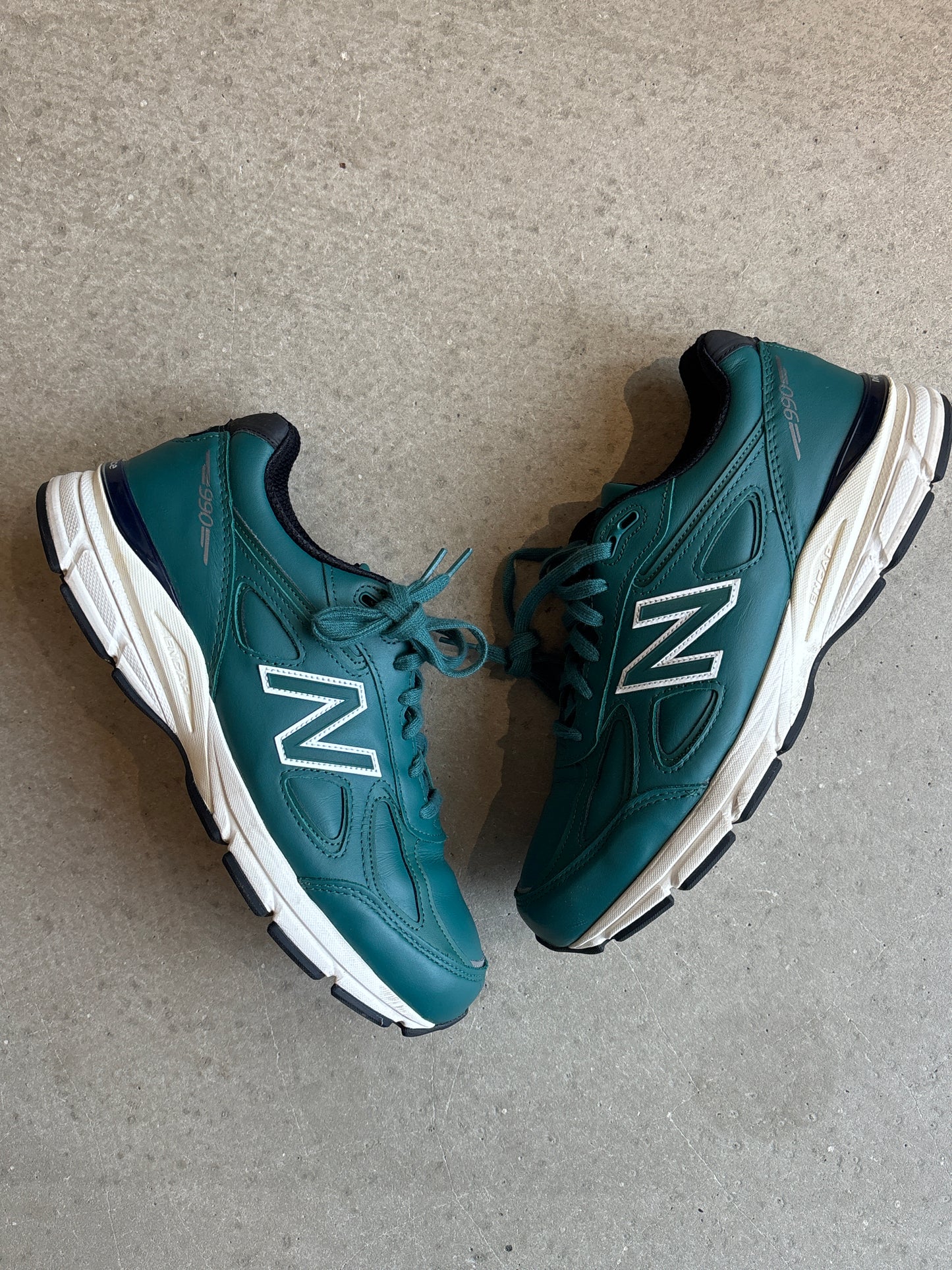 New Balance 990 v4 x Teddy Santis  USA 44,5