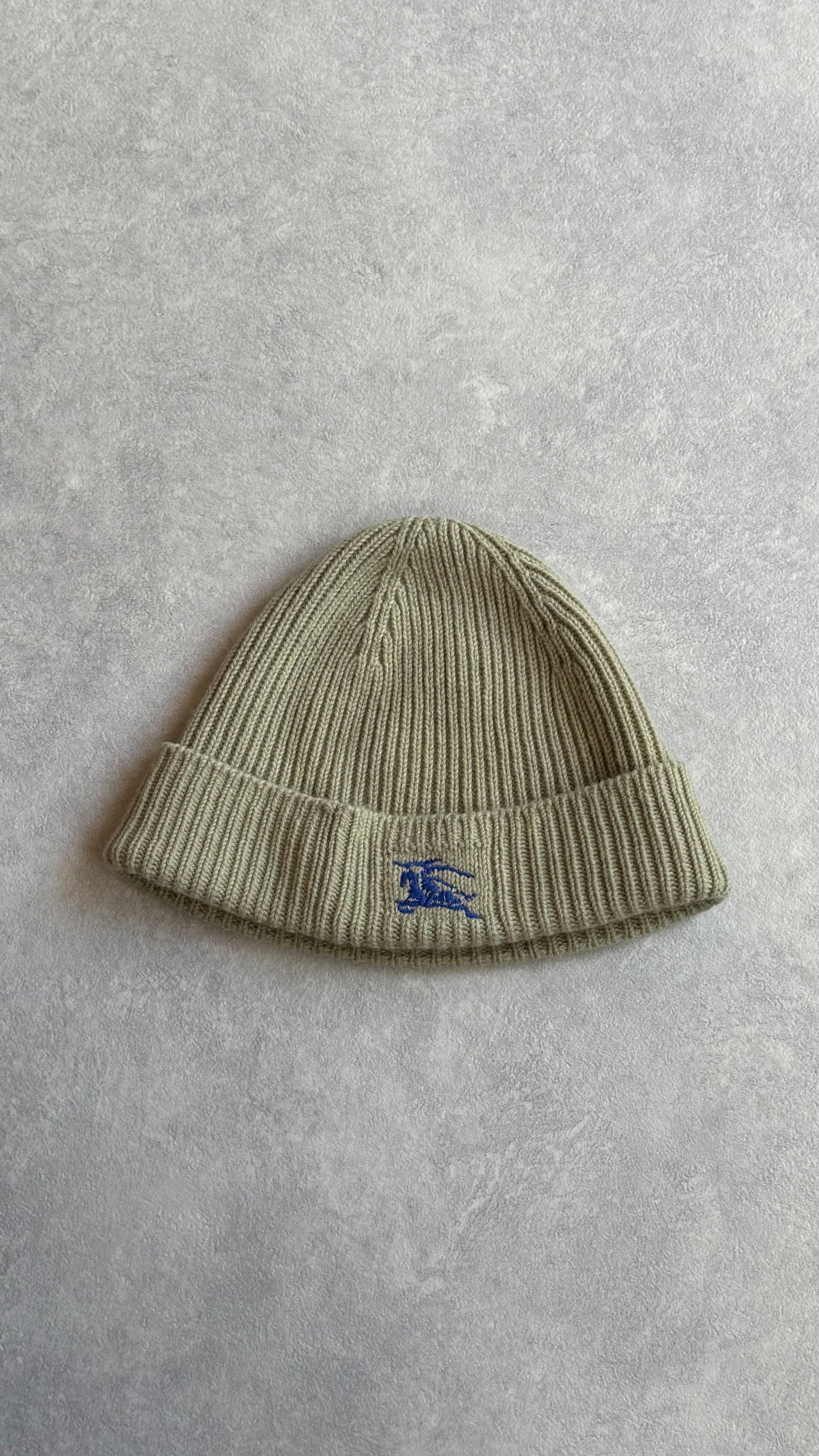 Burberry ribbed cashmere beanie Beige