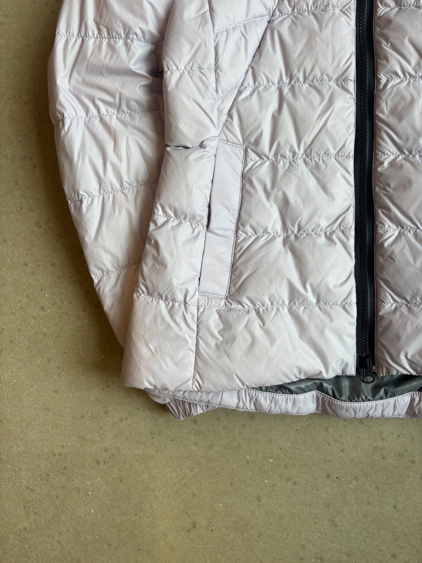 Canada Goose Womens Abbott Hoody Lilac Medium