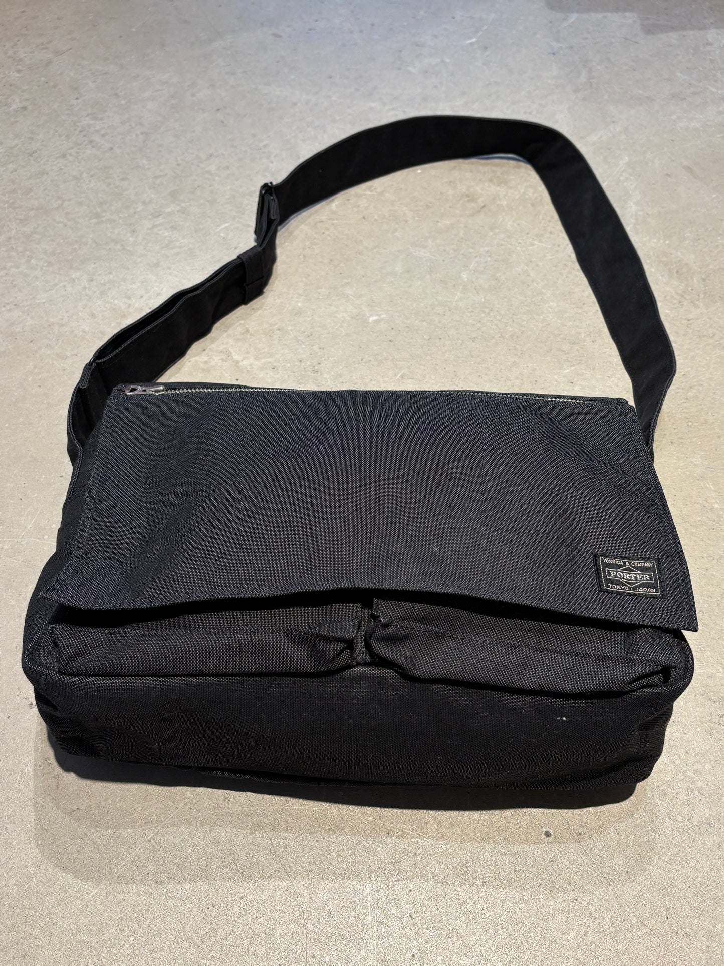 Porter Messenger Shoulder Bag Smokey Grey