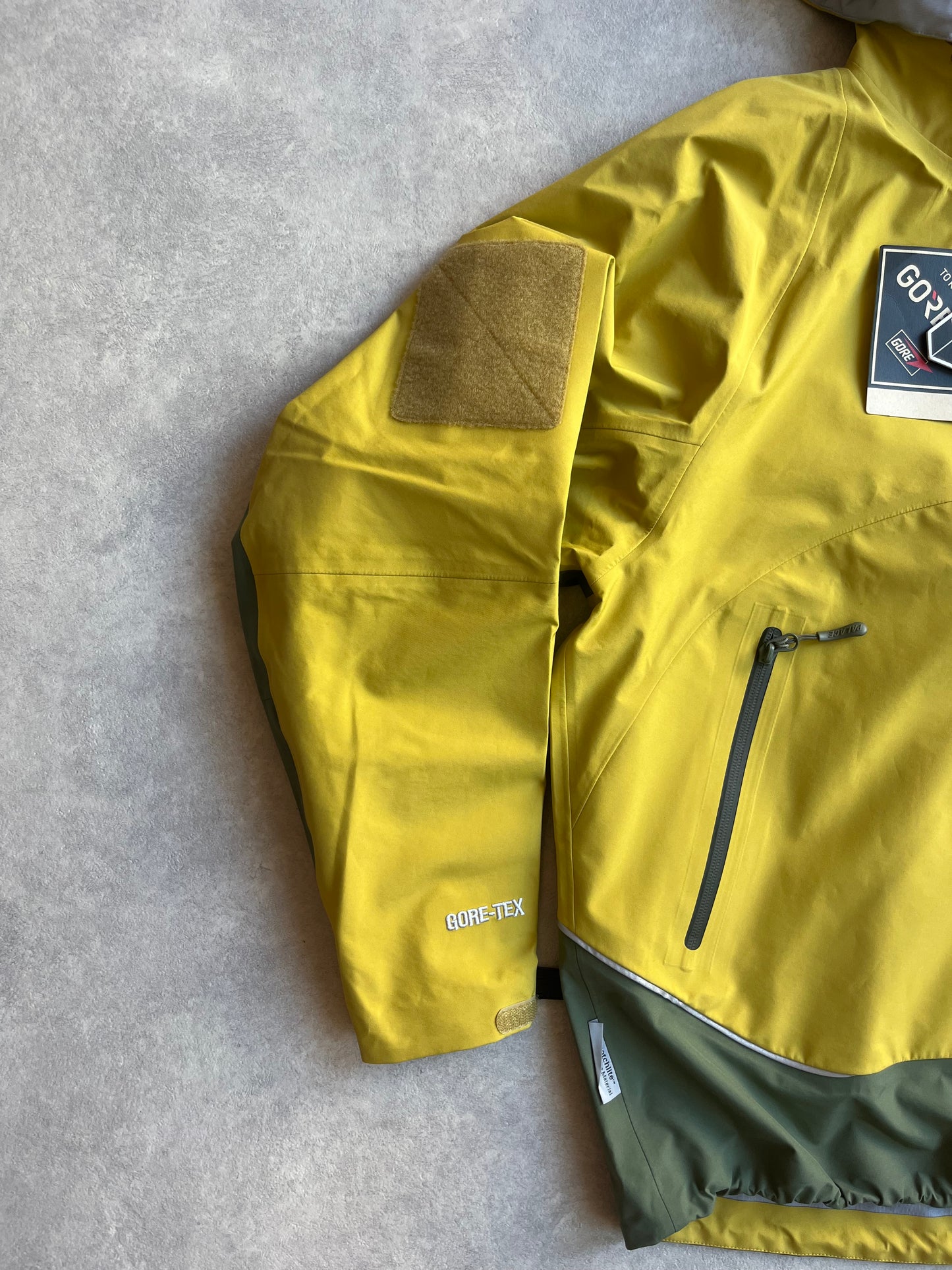 The Palace GORE-TEX 3L M-TEK Jacket M