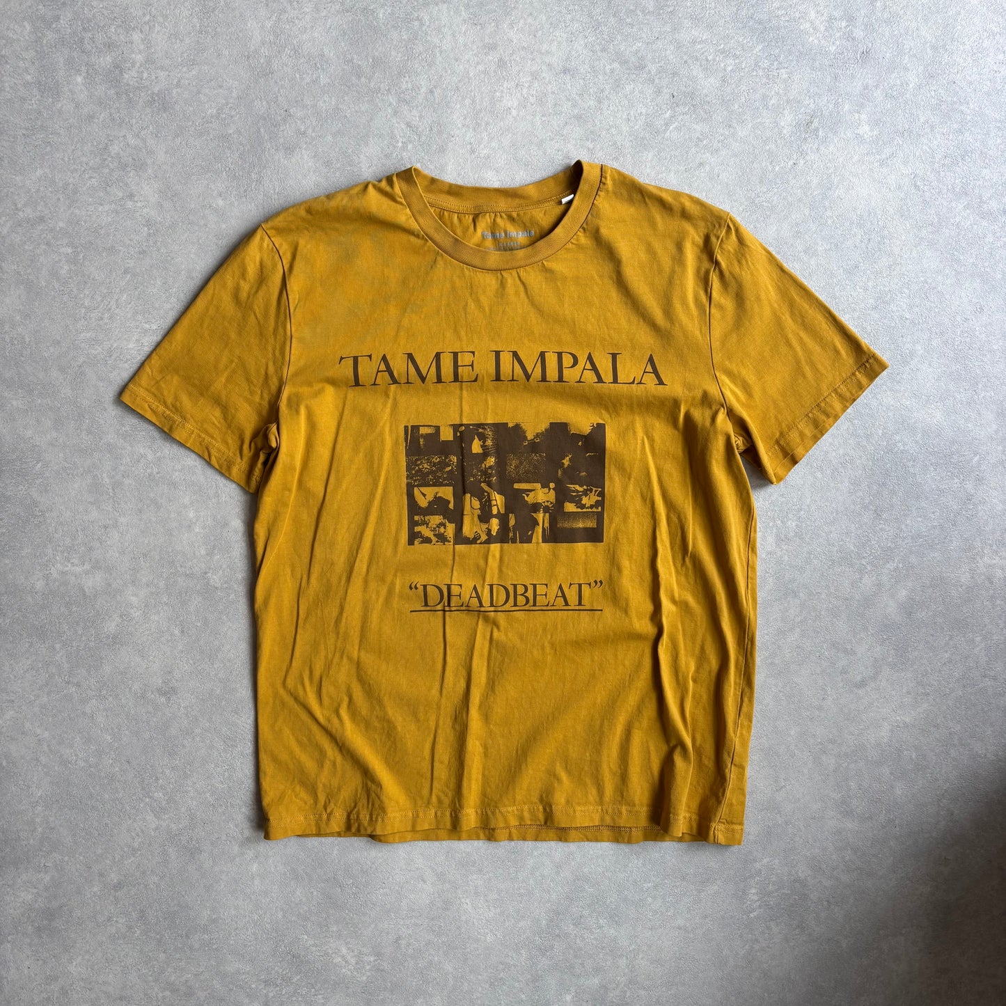 Tame Impala T-Shirt  XL