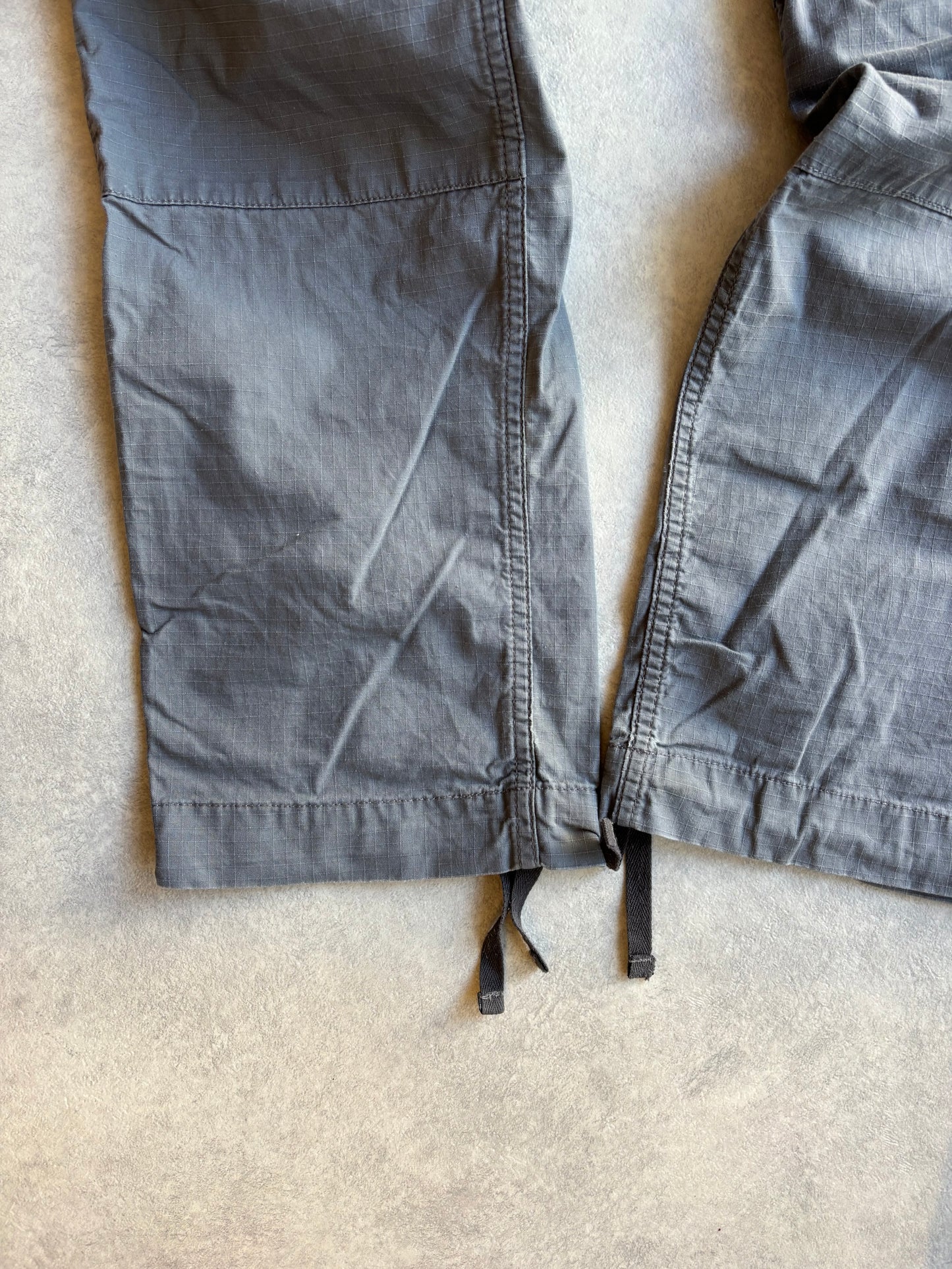 Carhartt WIP Cargo Pants Grey 31