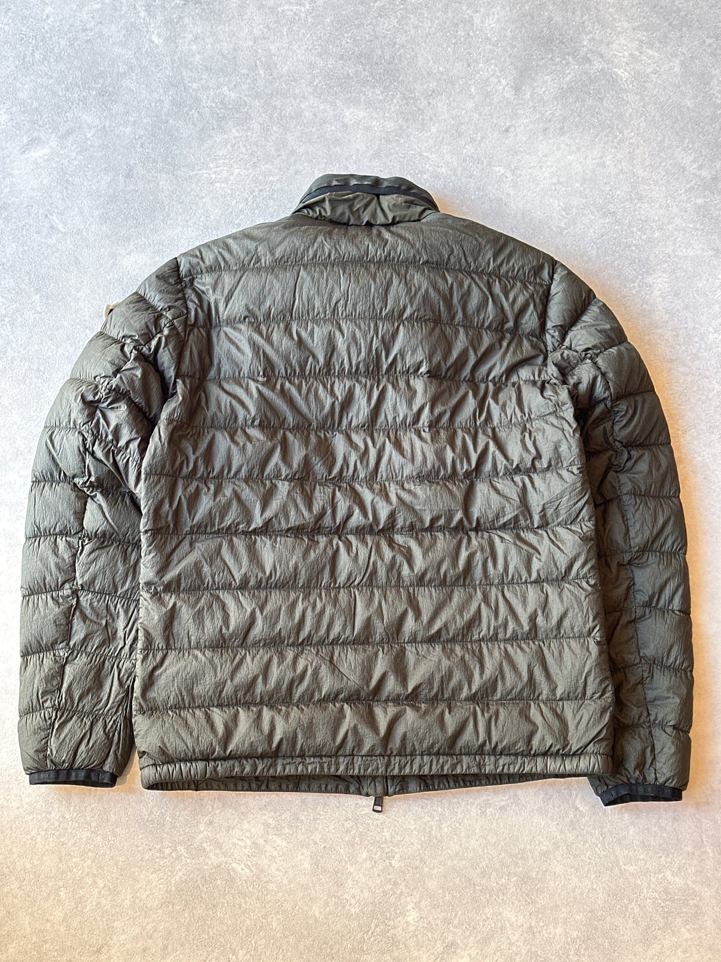 Moncler Dist padded Down Puffer Green Size 4