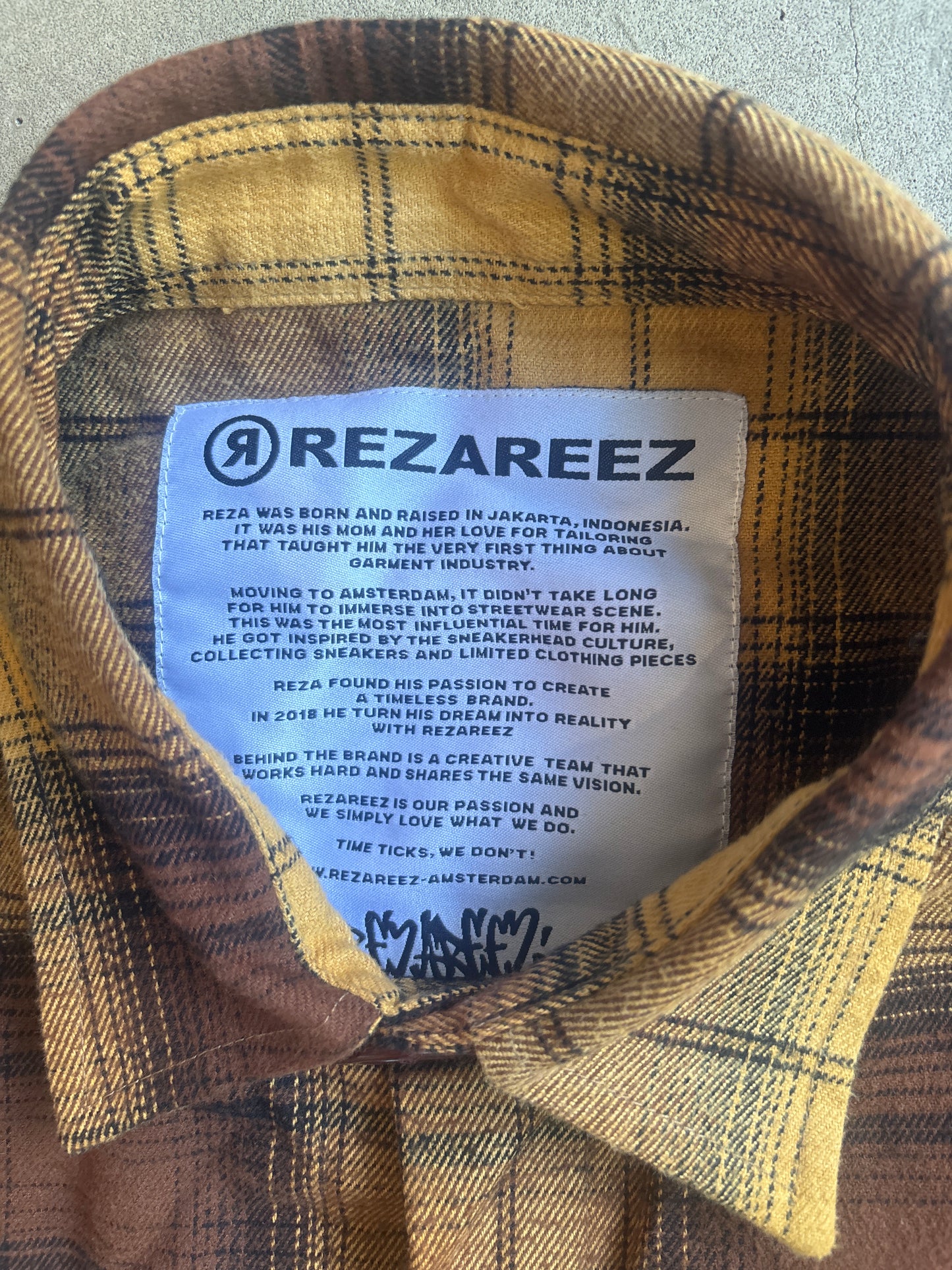 Rezareez Button Up L