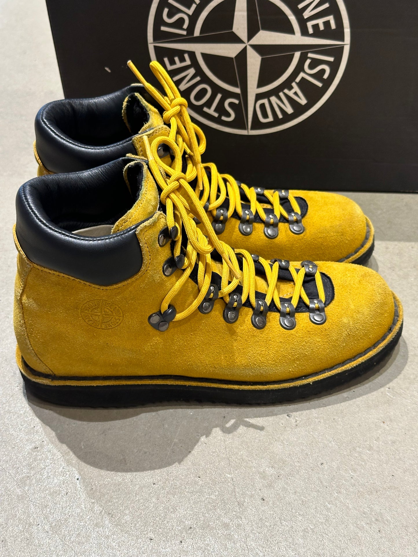 Stone Island Tracking Boots Yellow 40