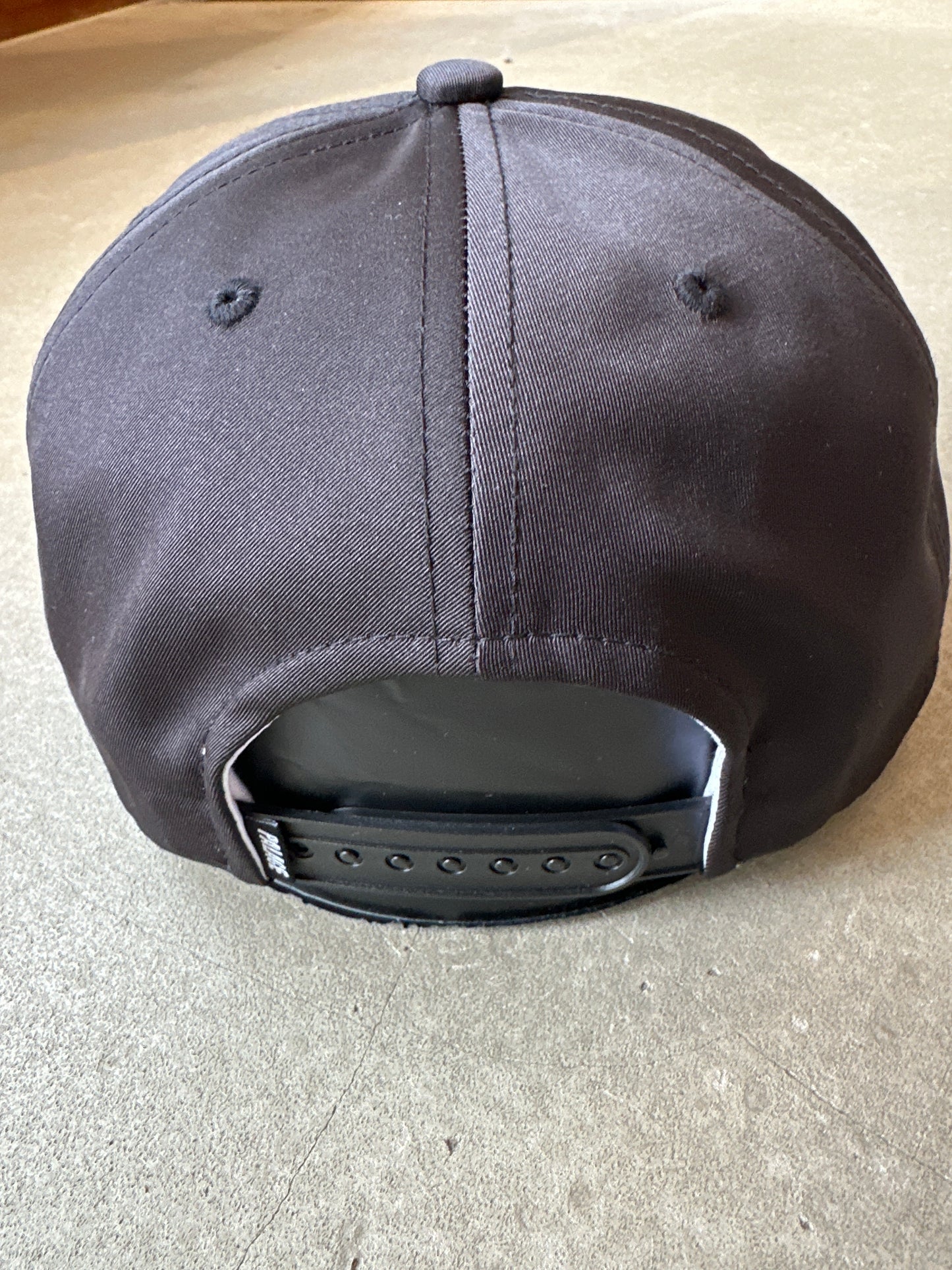 Palace Font Snapback 5-Panel Black