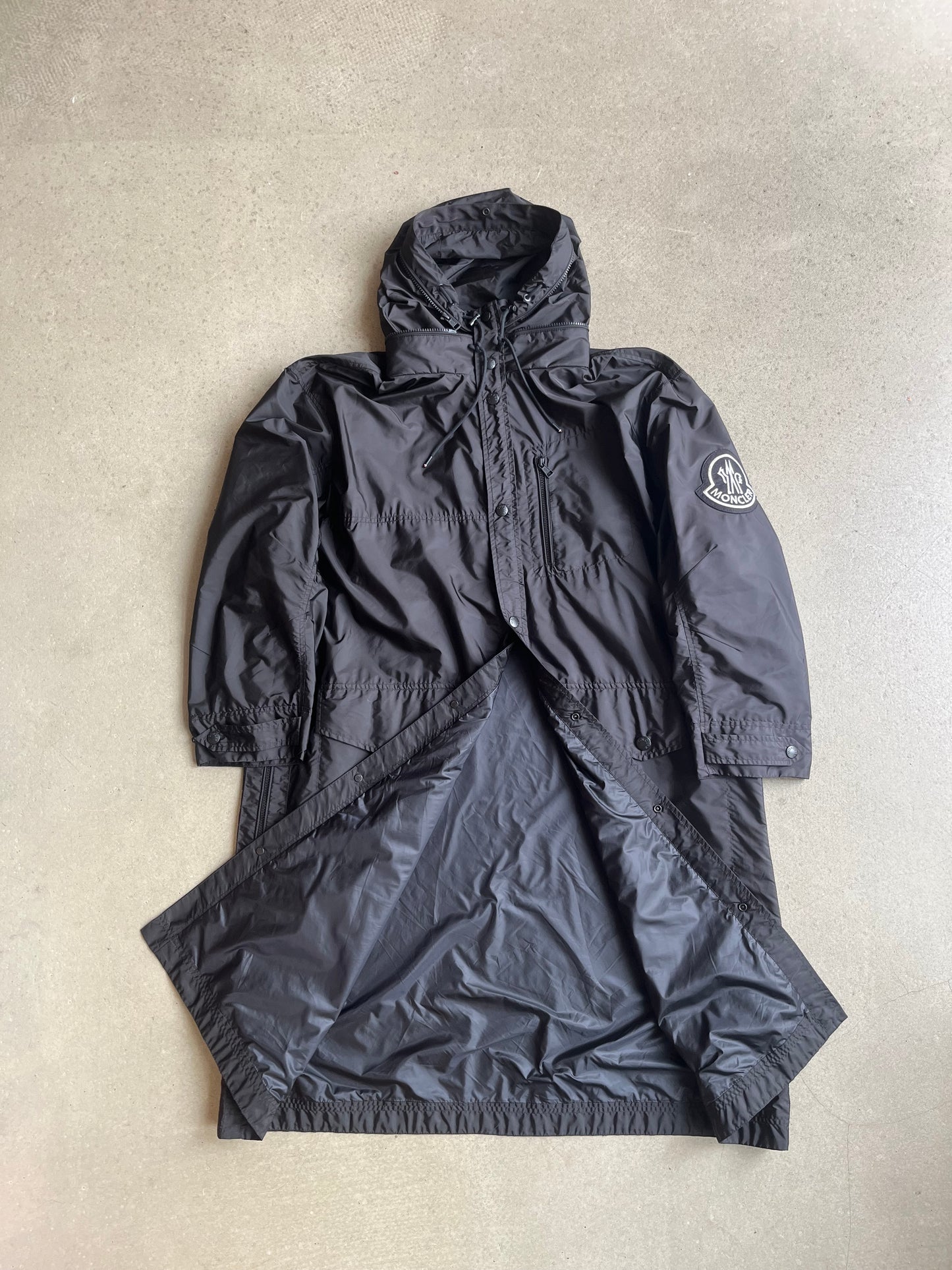 Moncler Genius Greg Long Nylon Trenchcoat Black 3