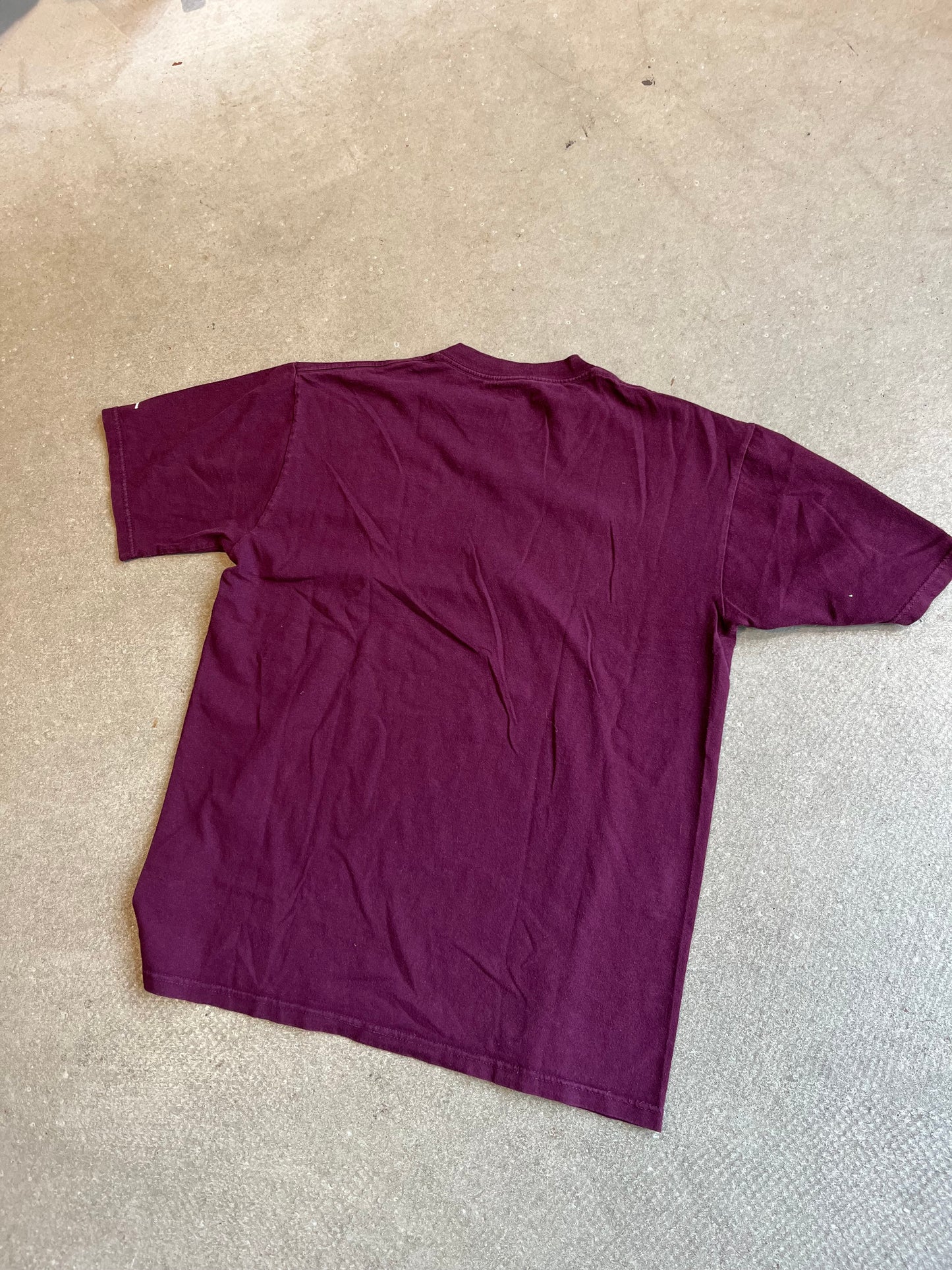 Vintage Supreme World Famous Tee Bordeaux L 2000