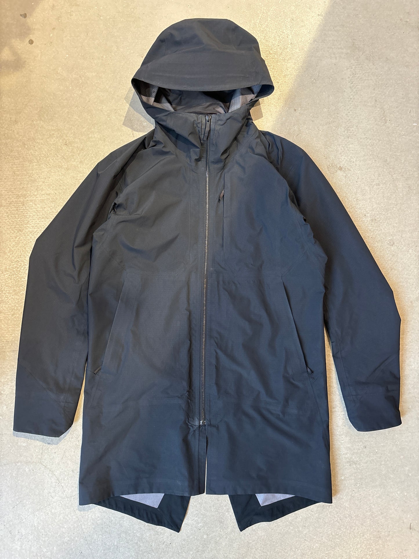 Arc'Teryx Veilance Rain Coat Black M