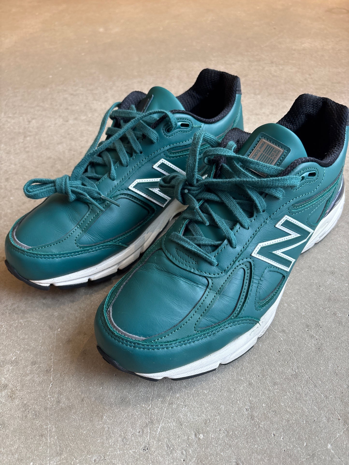 New Balance 990 v4 x Teddy Santis  USA 44,5