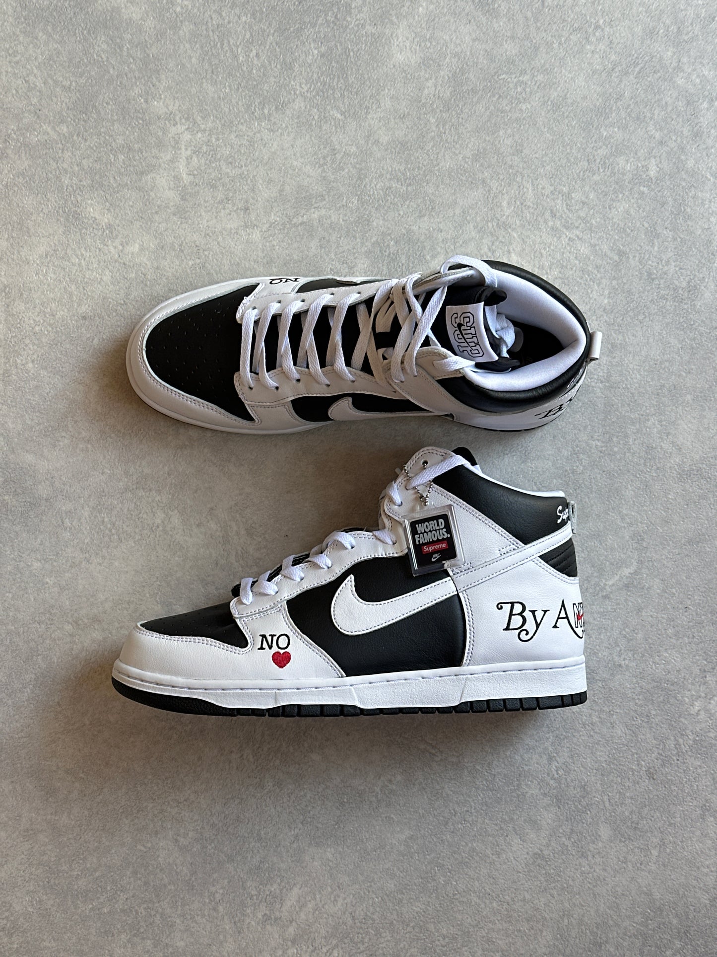 Nike x Supreme Dunk High SB By Any Means 46 Black / White