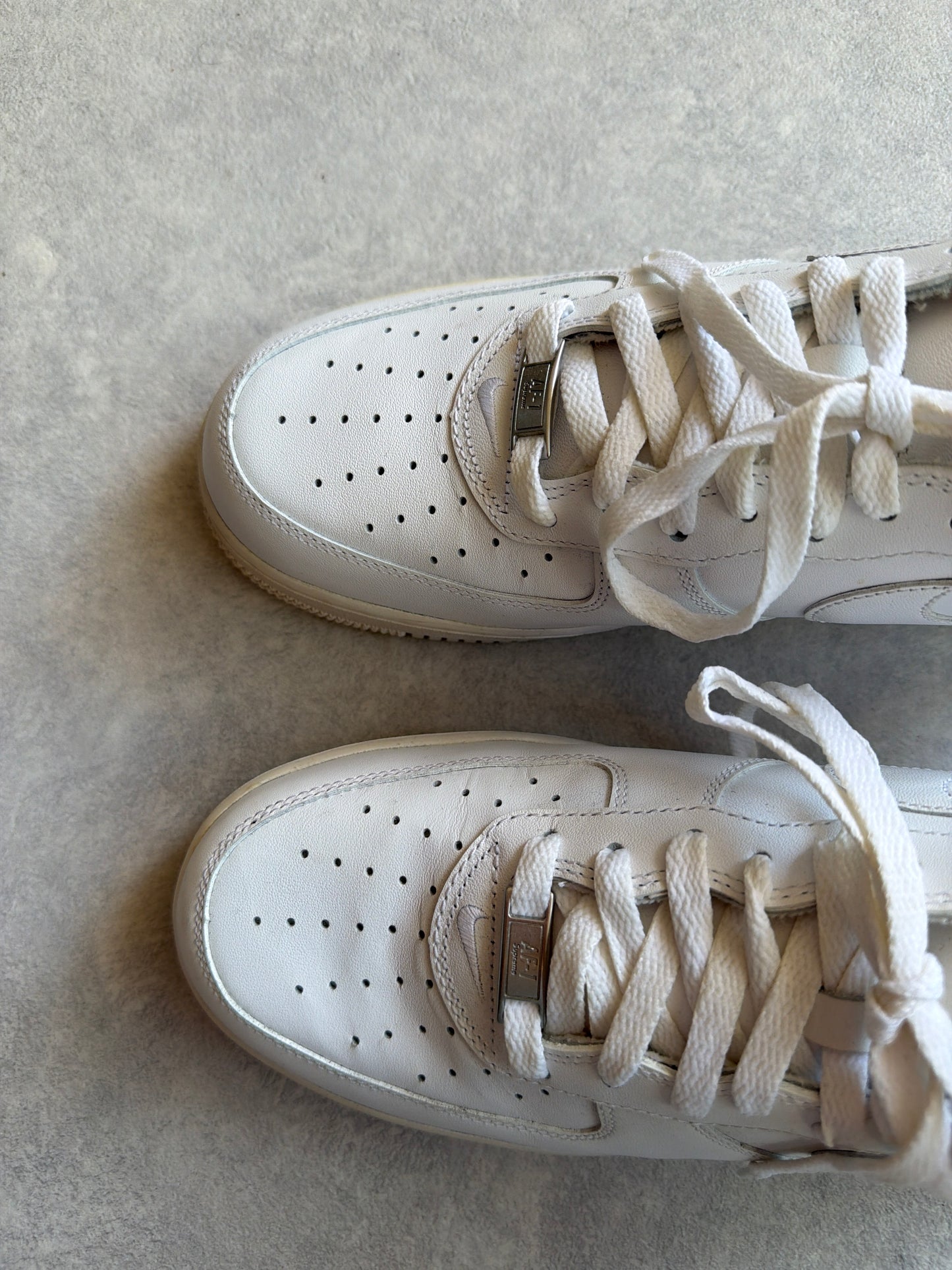 Supreme Air force one White 'Supreme' Size US 11.5 EU 45