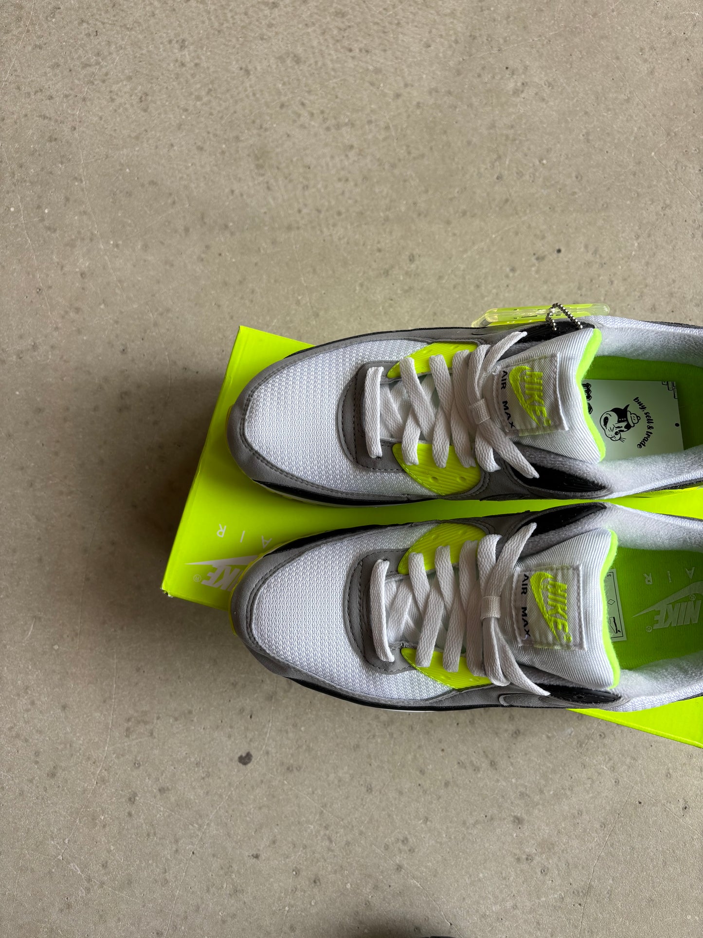 Nike Air Max 90 OG Volt Size 44.5