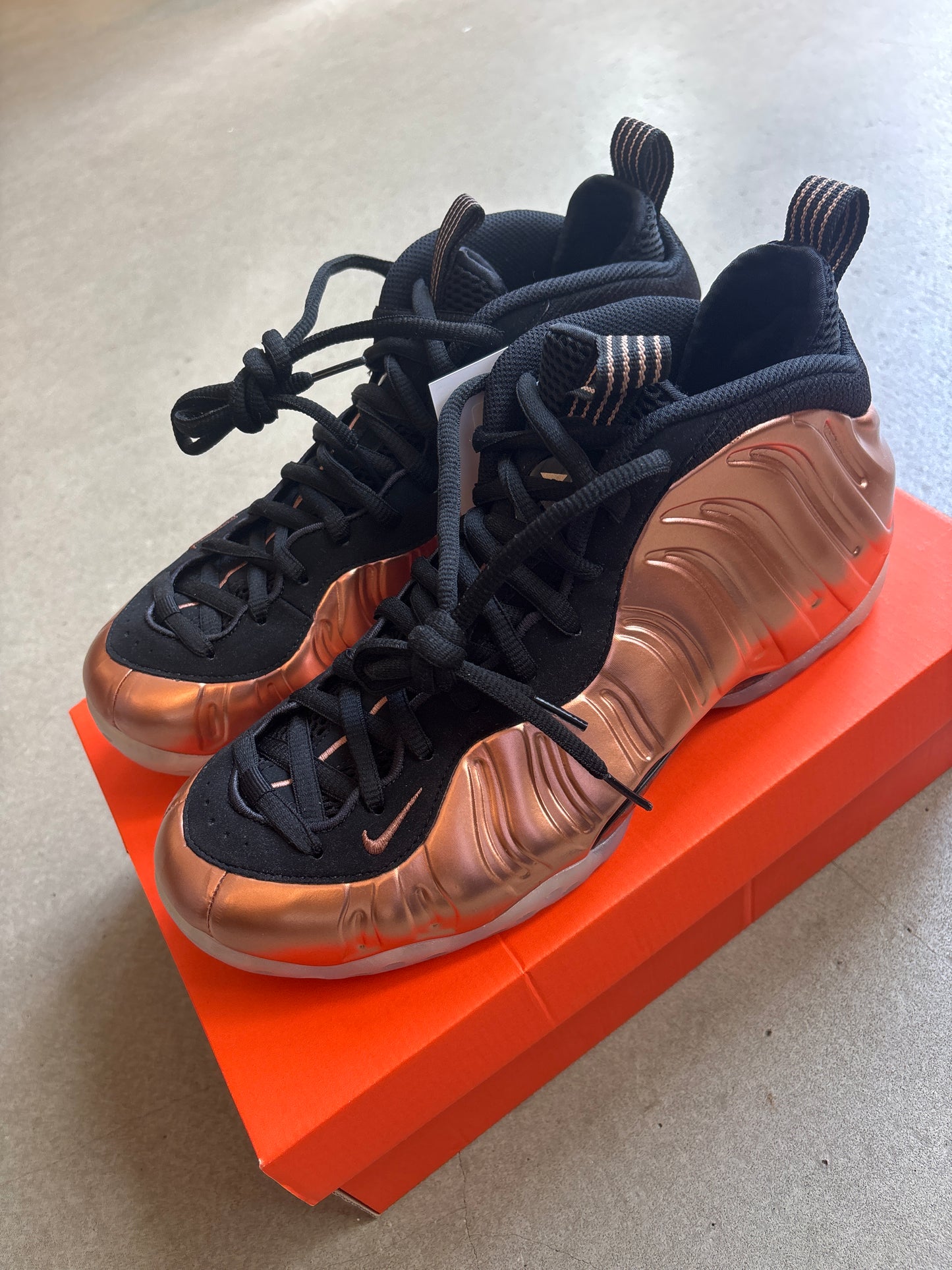 Nike Air Foamposite One Metallic Cooper 44
