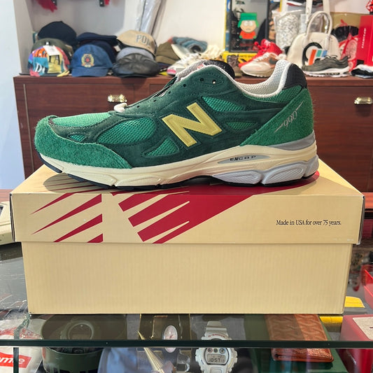 New Balance 990  Made In Te USA Green 43