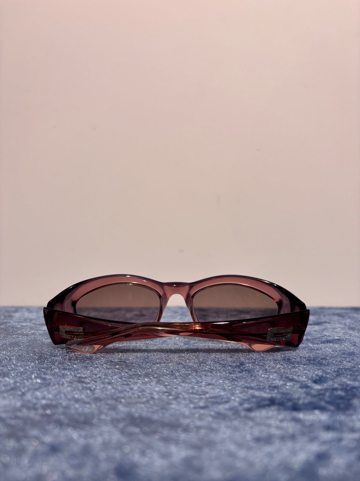 Vintage Gucci Sunglasses Pink GG2432/S