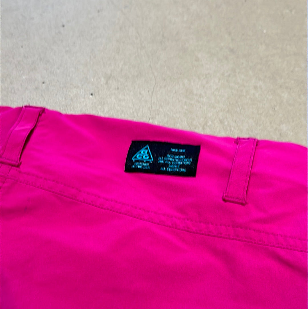 Vintage Nike ACG Shorts Pink Woman 8