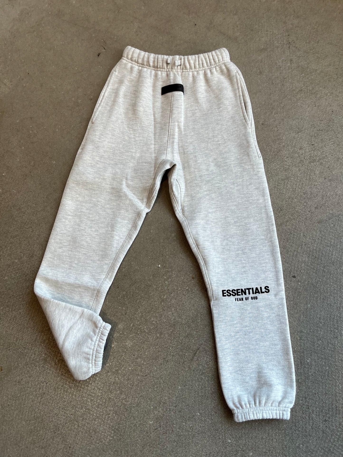 Essentials Jogger Kids Size 8 Grey