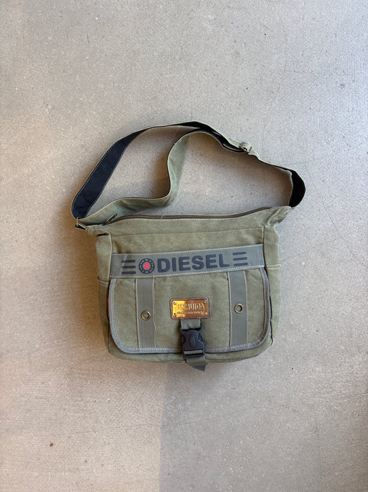 Diesel Jinhuda Green Army Bag Jinhuda
