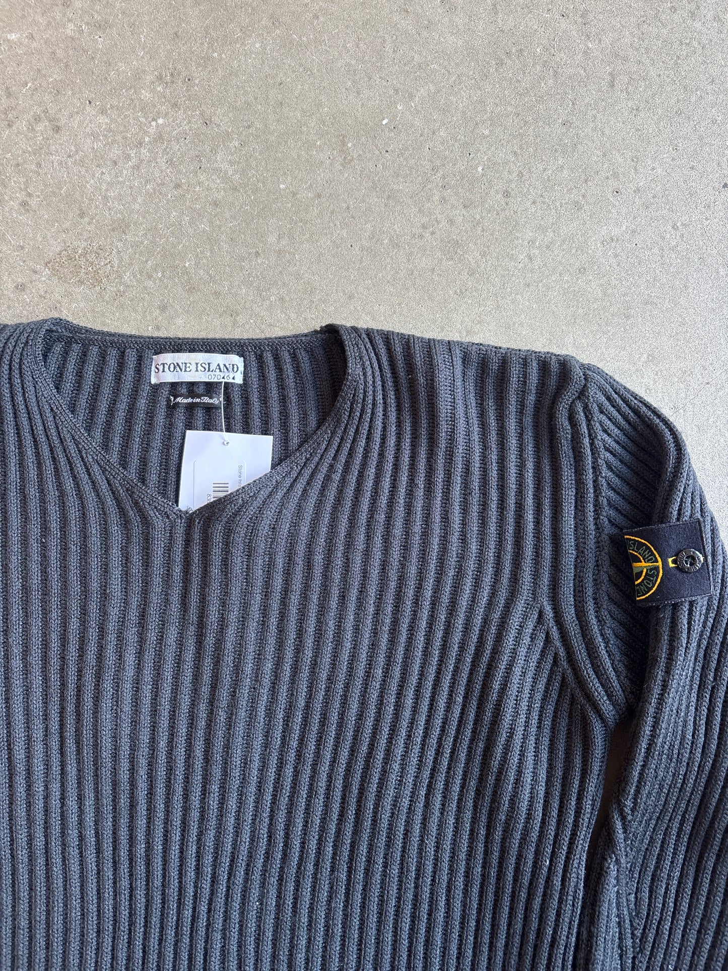 Stone Island V-neck Knit Black Large