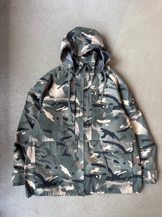 Patta Camo Rain Jacket L