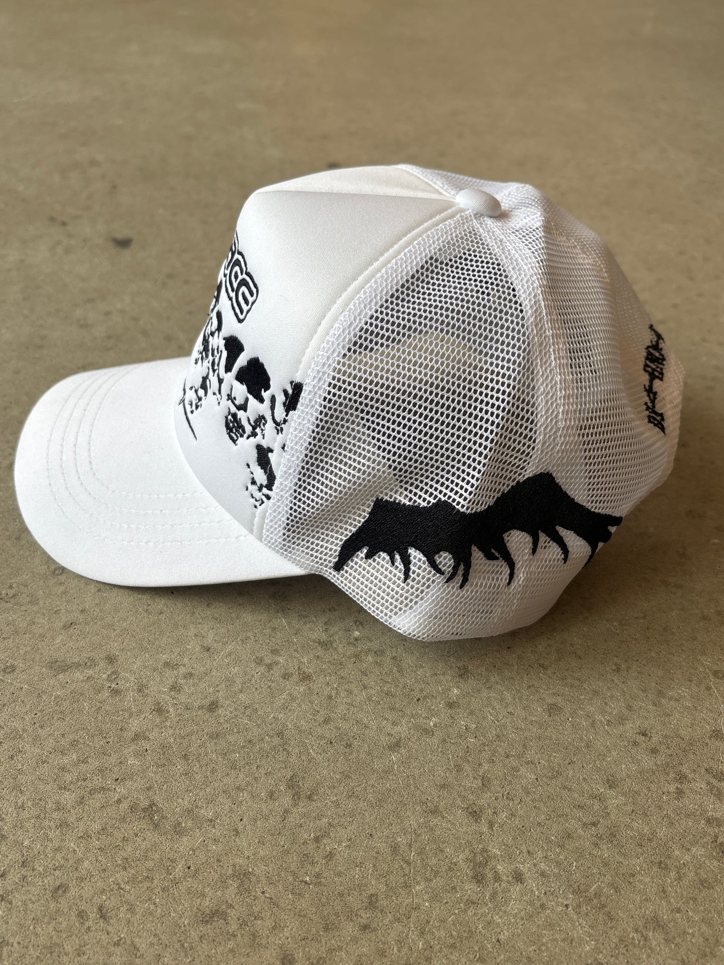 Palace Death Note Trucker White