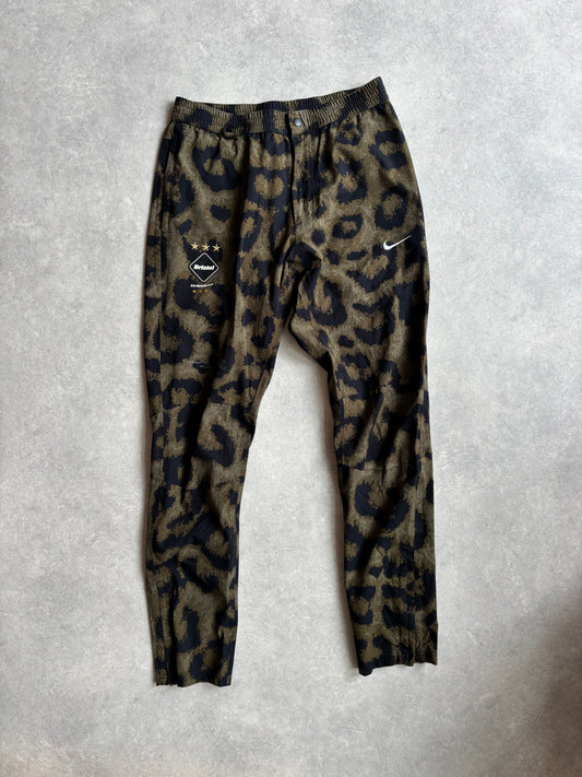 Nike x F.C Bristol Storm Fit Pants L