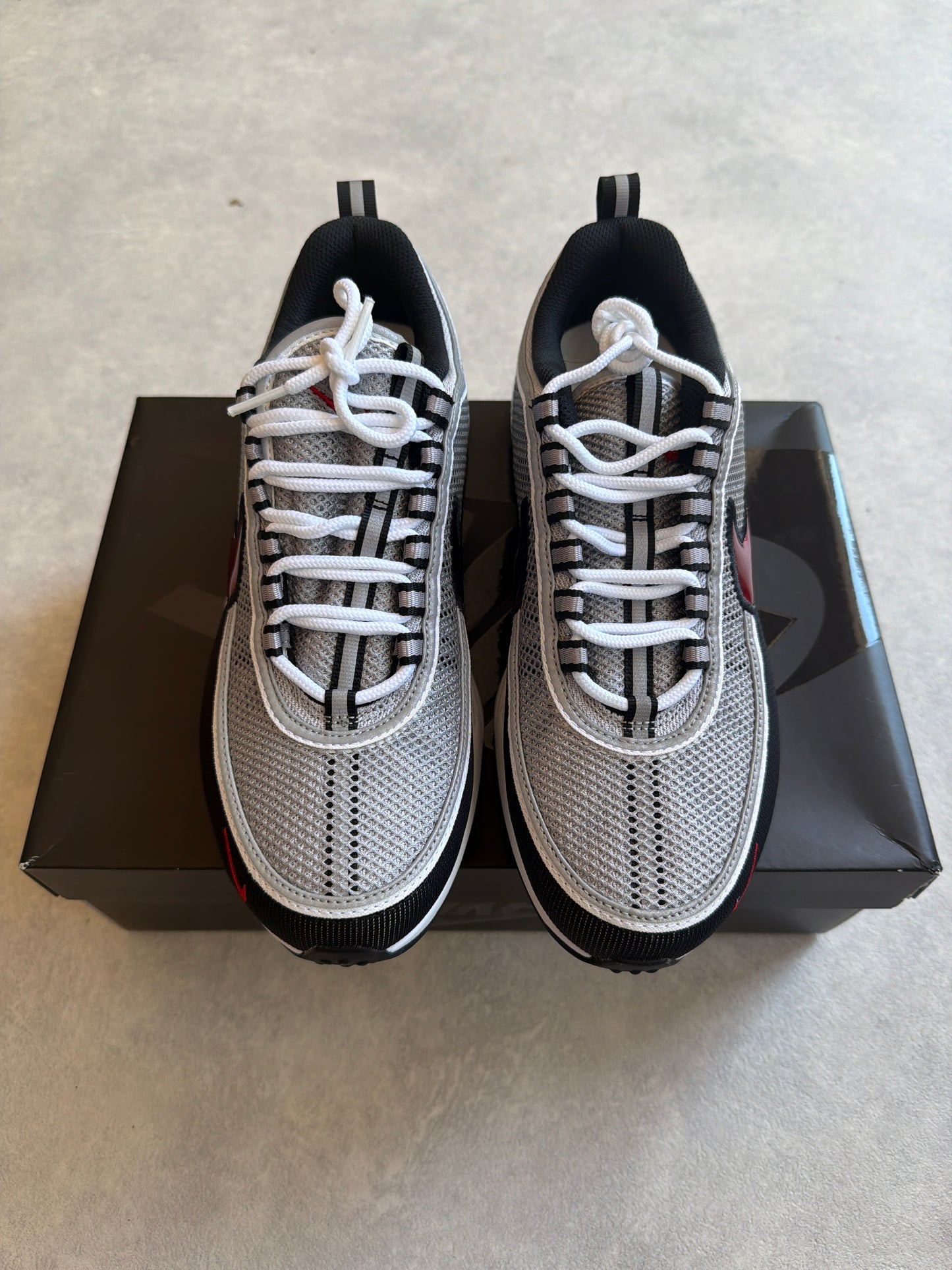 Nike Air Zoom Spiridon Metallic Silver Size 42.5
