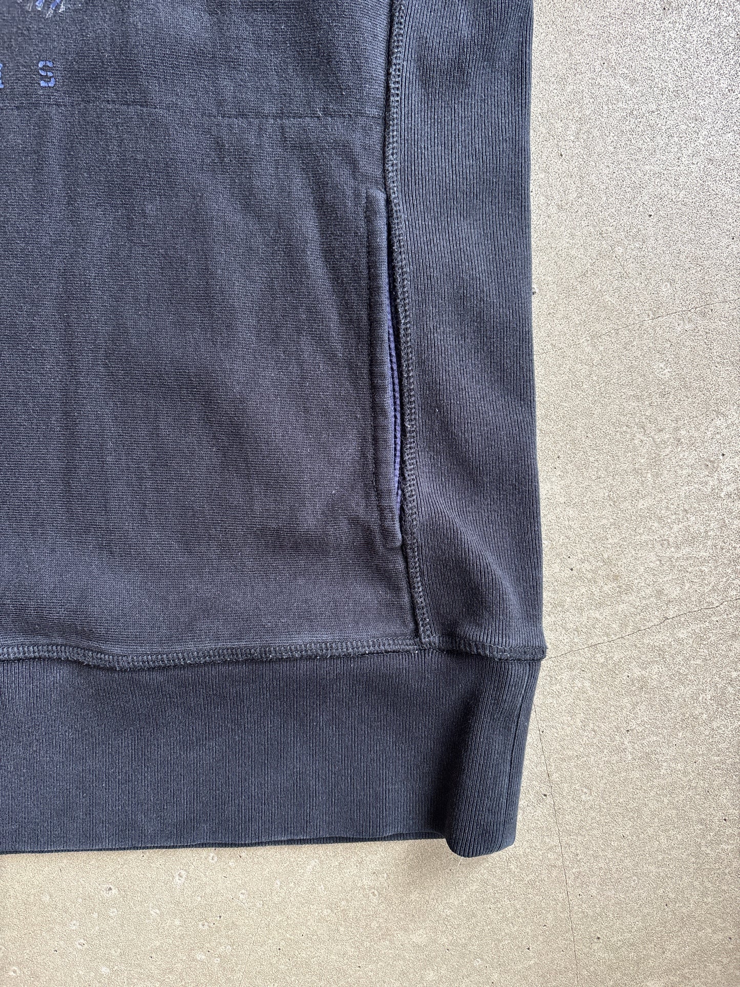 Stone Island Cogwheel Logo Sweater Navy Large